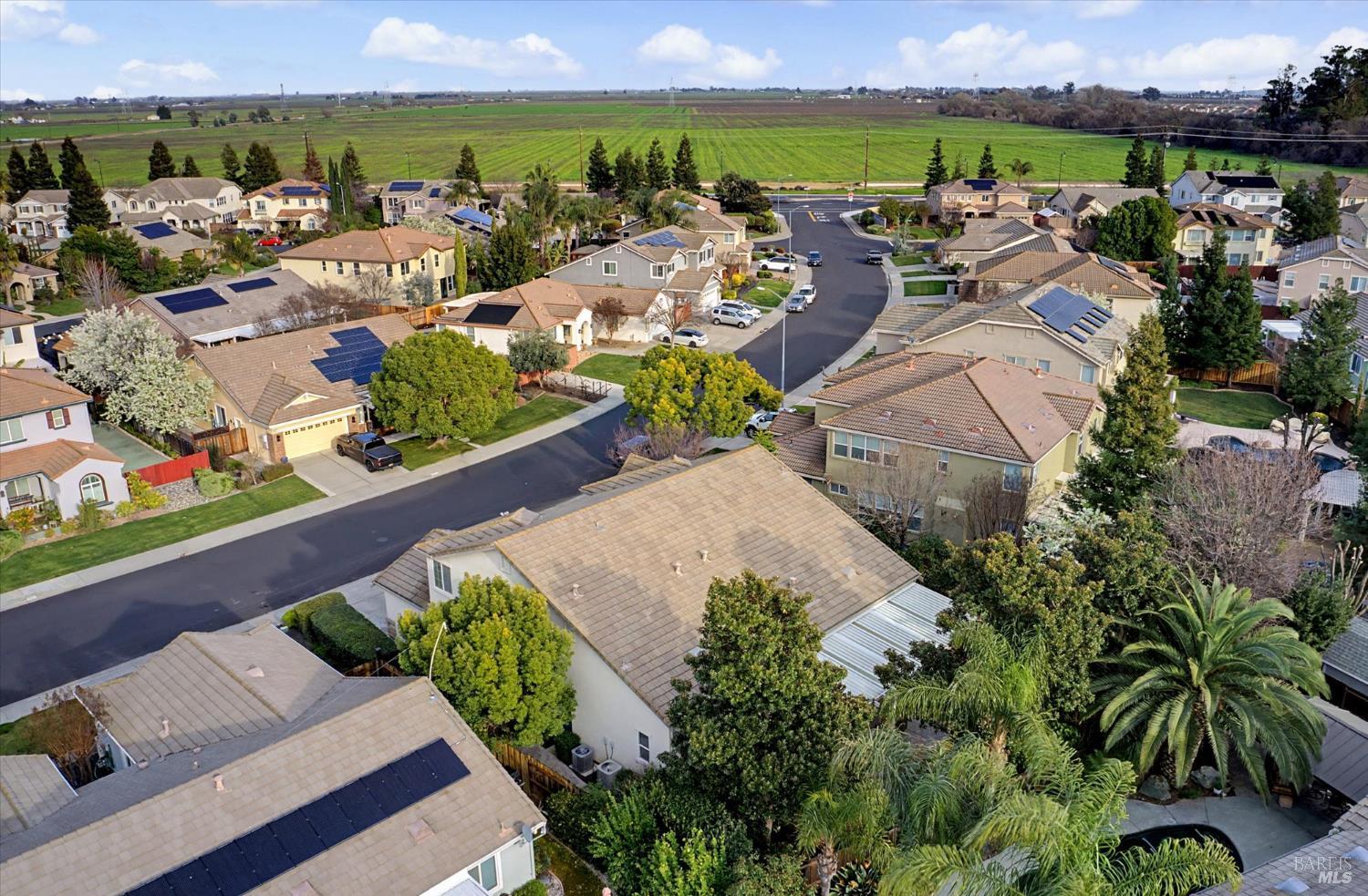 Detail Gallery Image 60 of 65 For 931 Zephyr Ln, Vacaville,  CA 95687 - 4 Beds | 2/1 Baths
