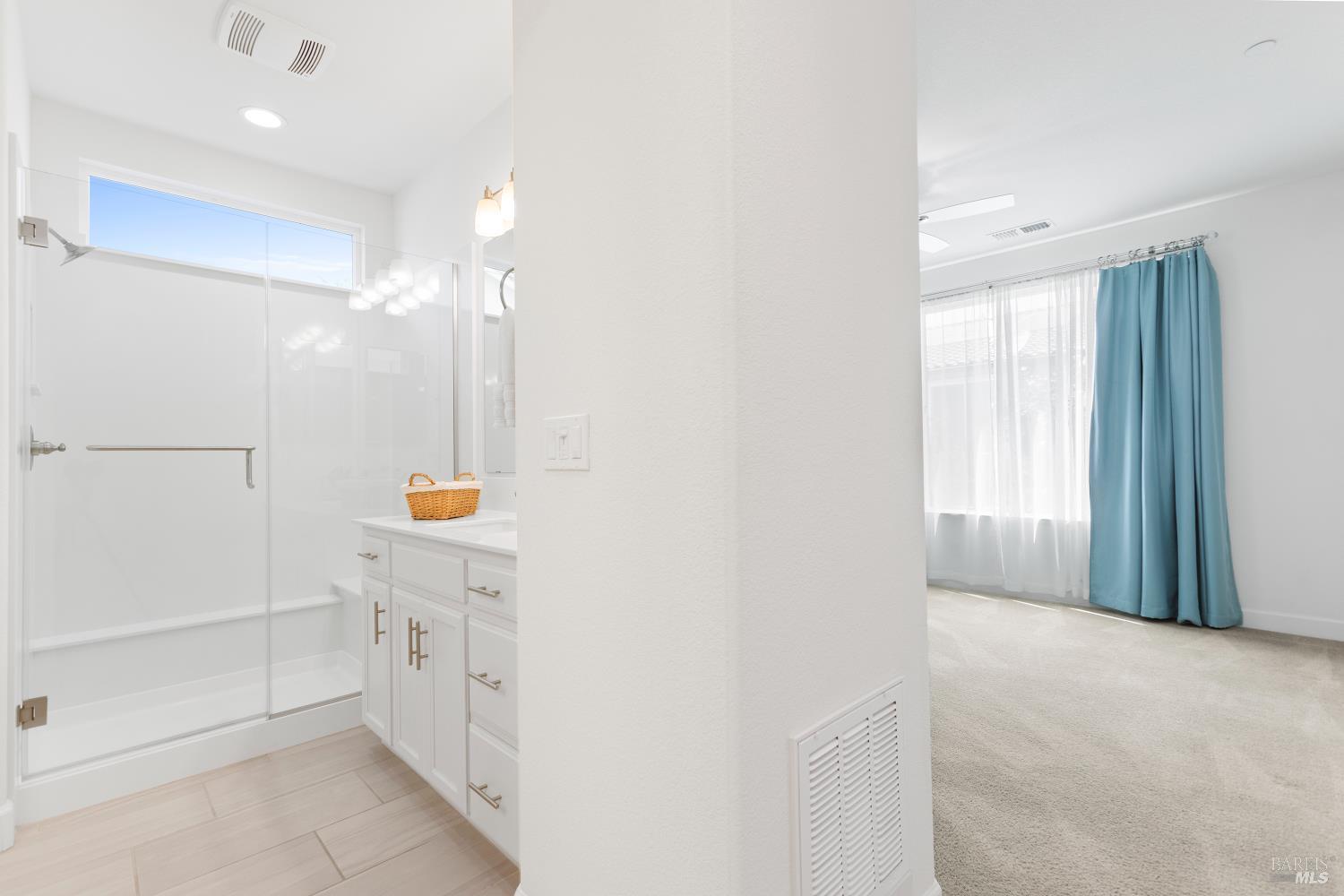 Detail Gallery Image 15 of 29 For 292 Harvest Hills Ln, Rio Vista,  CA 94571 - 2 Beds | 2 Baths