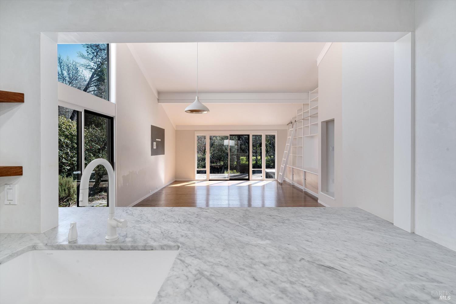 Detail Gallery Image 14 of 73 For 162 Bonnie Brook Dr, Napa,  CA 94558 - 2 Beds | 2 Baths