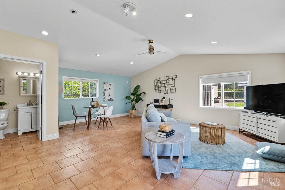 Detail Gallery Image 49 of 61 For 1022 Berry Ln, Napa,  CA 94558 - 4 Beds | 3 Baths