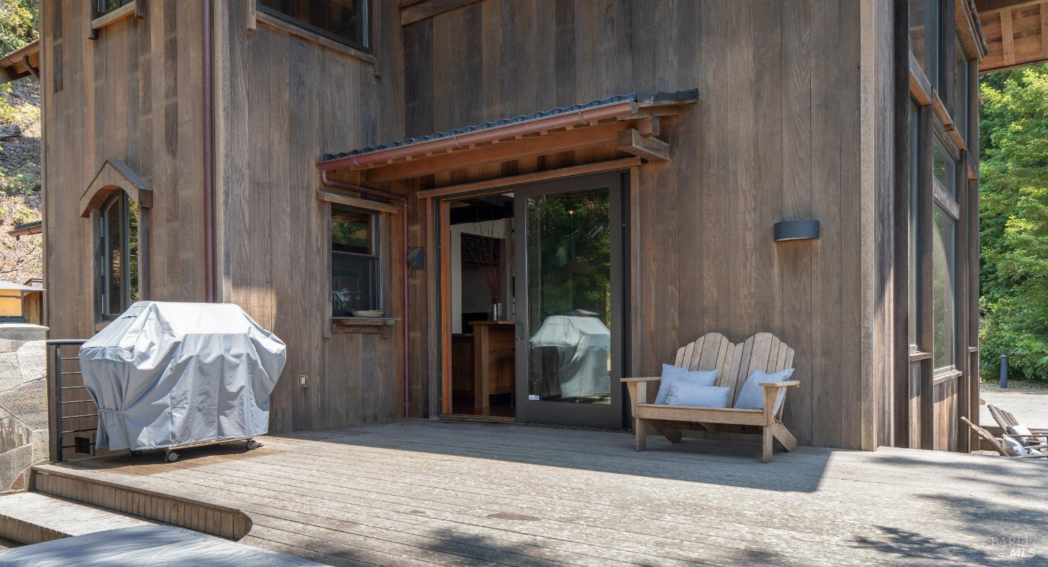 Detail Gallery Image 14 of 66 For 46900 Gypsy Flat Rd, Gualala,  CA 95445 - 2 Beds | 2 Baths