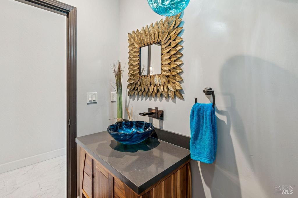 Detail Gallery Image 44 of 61 For 695 Quietwater Rd, Santa Rosa,  CA 95404 - 4 Beds | 3/1 Baths