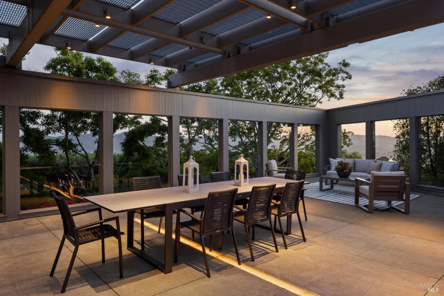 Detail Gallery Image 96 of 99 For 83 Mount Tiburon Rd, Tiburon,  CA 94920 - 6 Beds | 5/1 Baths