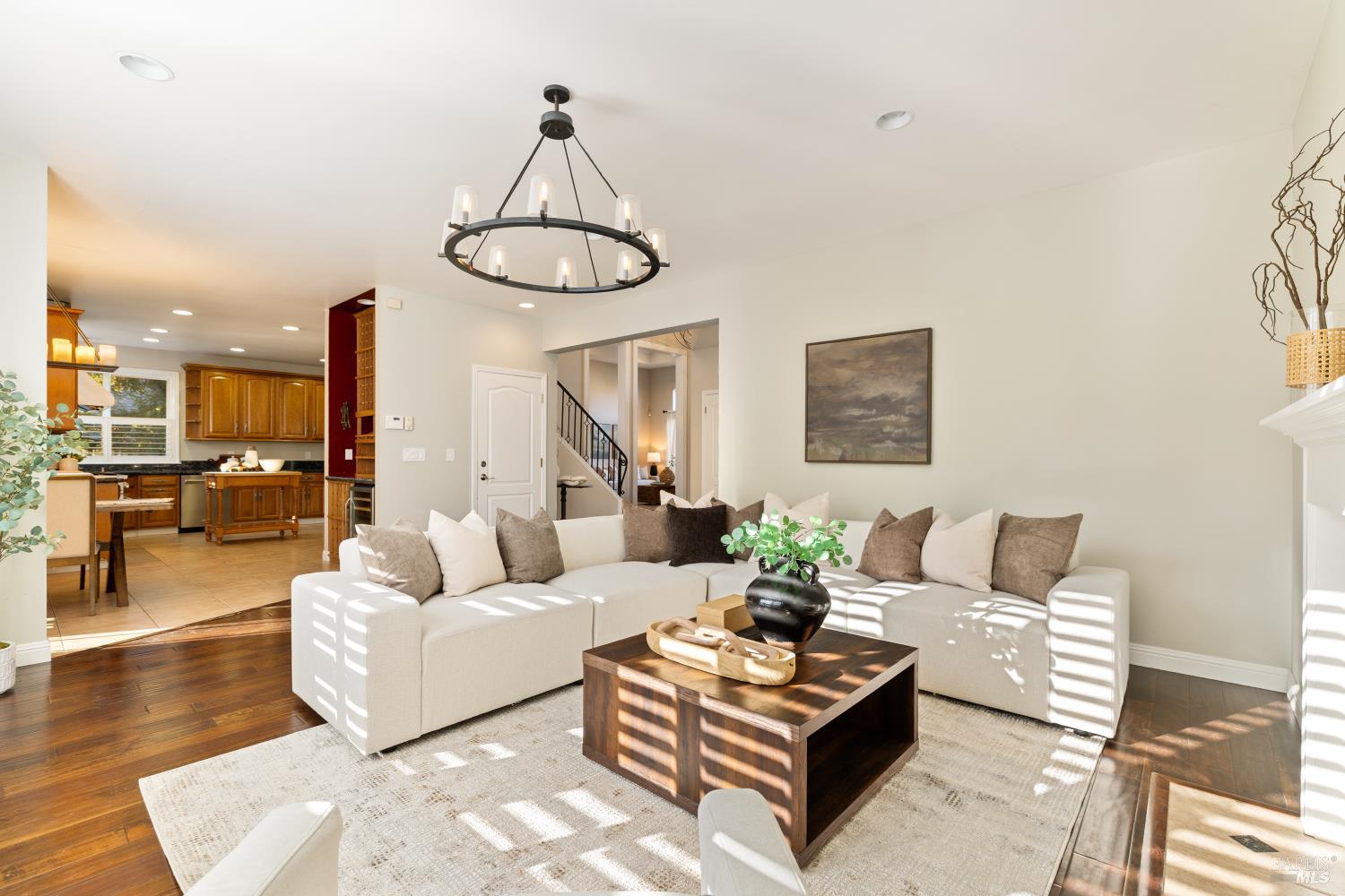 Detail Gallery Image 30 of 91 For 240 Hidden Valley Ln, Vacaville,  CA 95688 - 6 Beds | 3 Baths