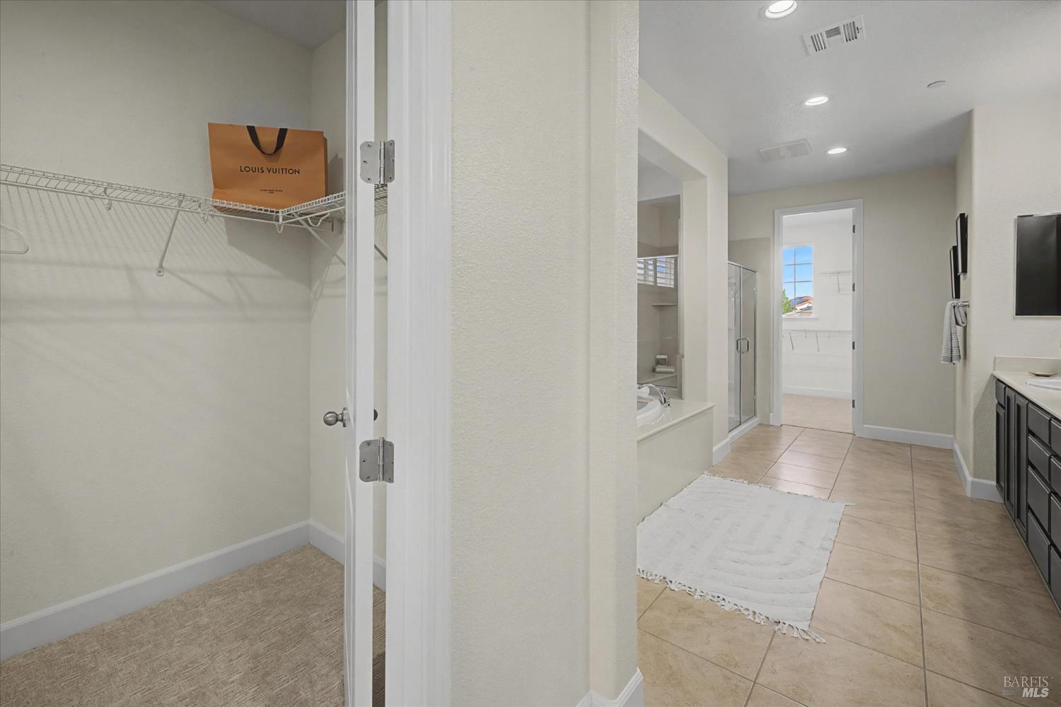 Detail Gallery Image 47 of 73 For 685 Elderberry Loop, Vacaville,  CA 95688 - 5 Beds | 4/1 Baths