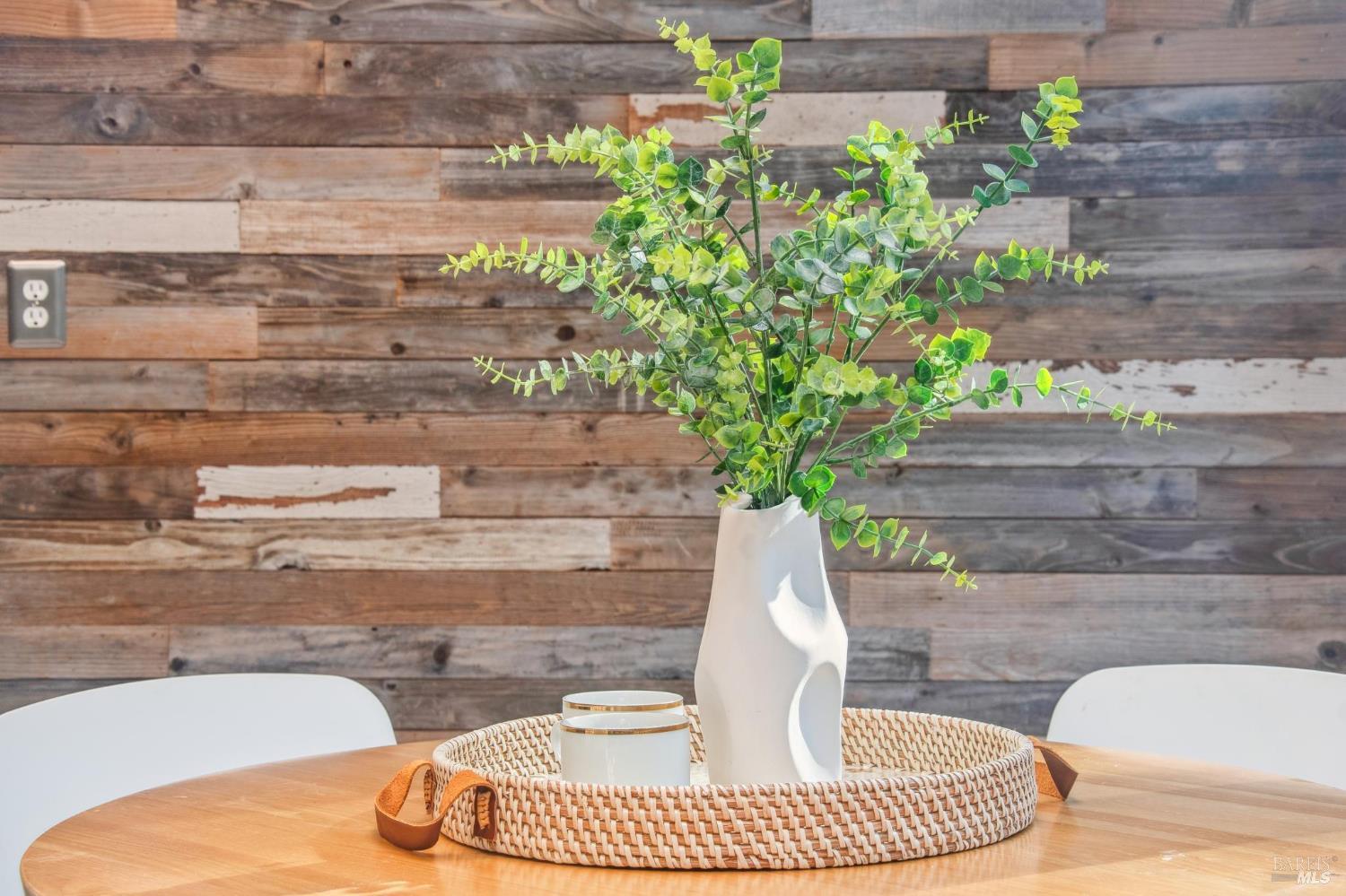 Detail Gallery Image 24 of 52 For 72 Flicker Dr, Novato,  CA 94949 - 2 Beds | 3/1 Baths