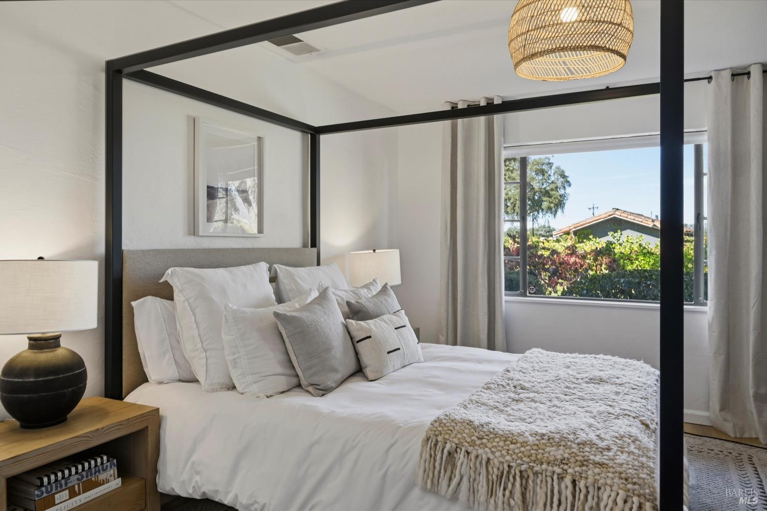 Detail Gallery Image 22 of 52 For 7616 Highway 128 Unkn, Healdsburg,  CA 95448 - 3 Beds | 3 Baths