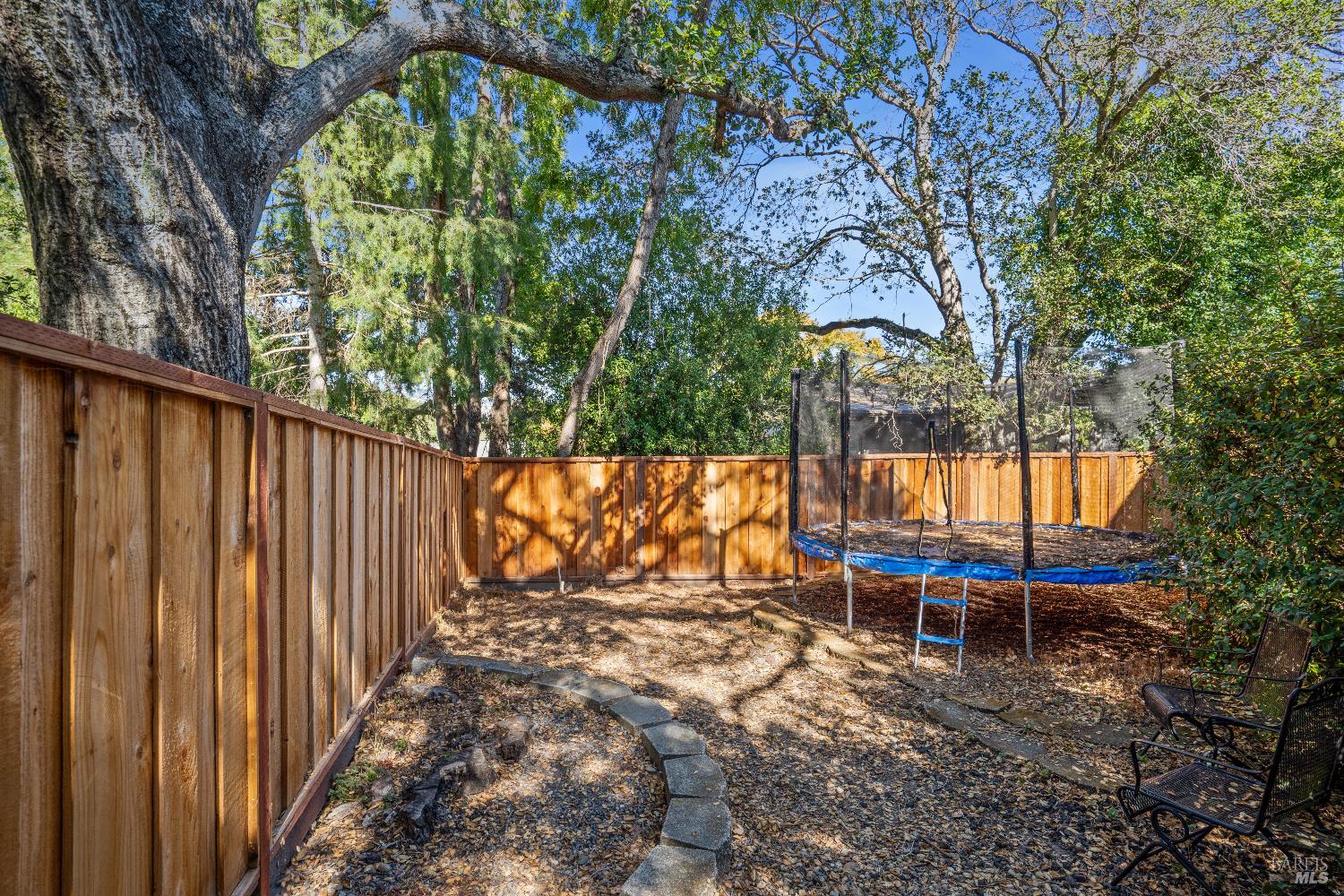 Detail Gallery Image 42 of 56 For 120 Eichten Ln, Penngrove,  CA 94951 - 4 Beds | 2/1 Baths