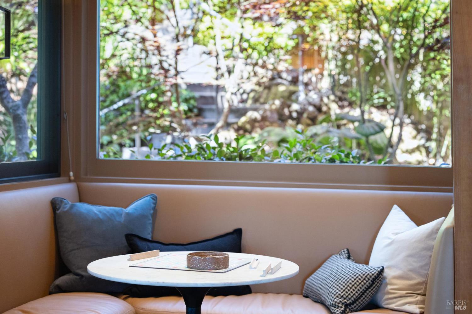 Detail Gallery Image 64 of 99 For 83 Mount Tiburon Rd, Tiburon,  CA 94920 - 6 Beds | 5/1 Baths