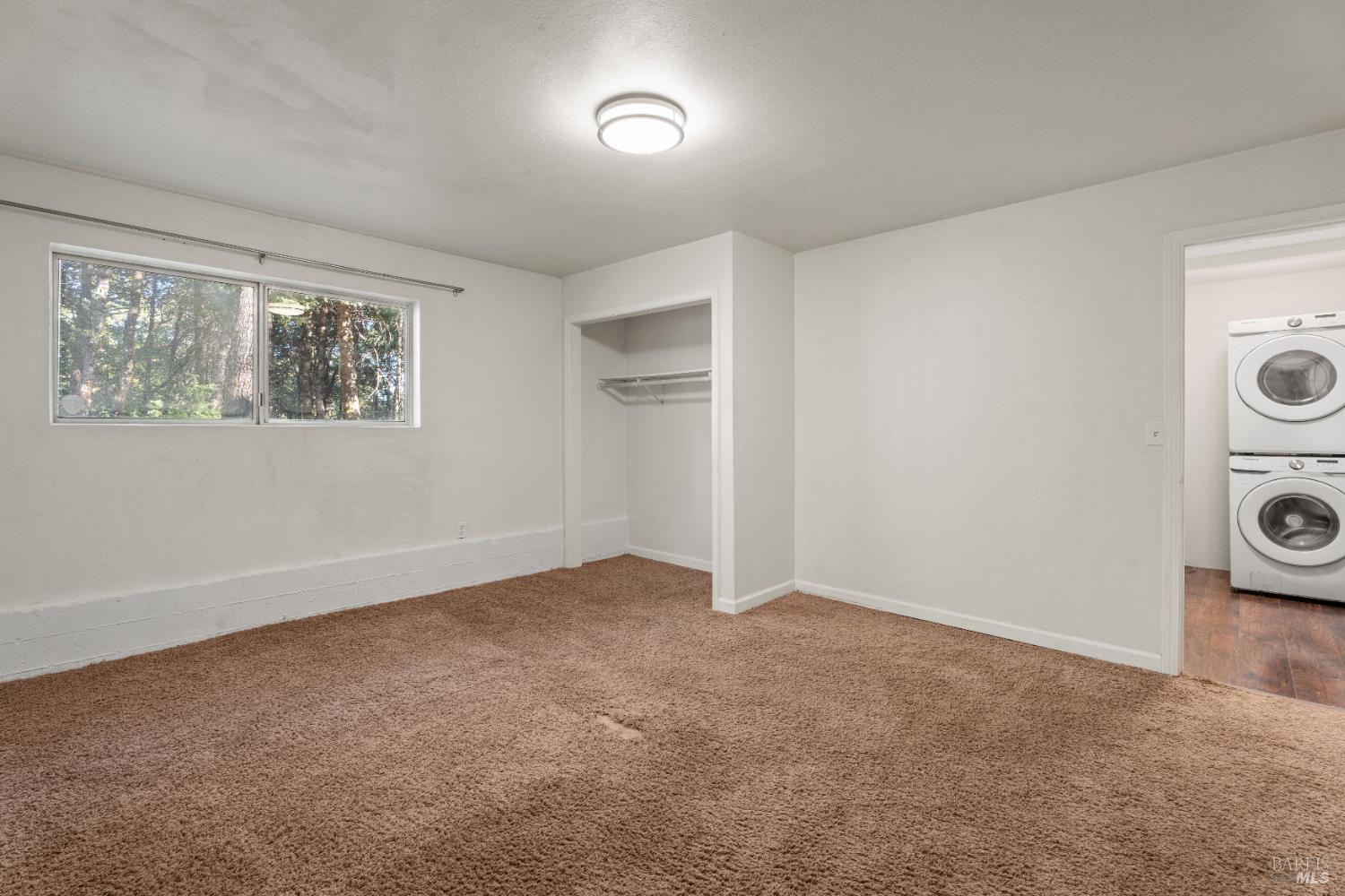 Detail Gallery Image 13 of 22 For 27214 Bear Dr, Willits,  CA 95490 - 4 Beds | 2 Baths