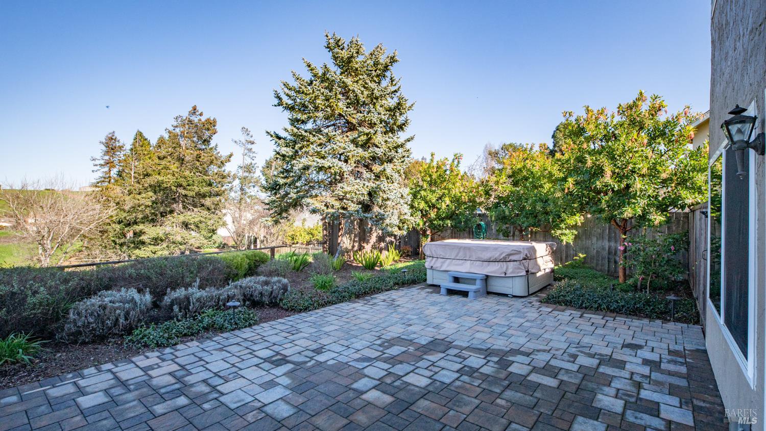 Detail Gallery Image 43 of 56 For 309 Drake Ct, Benicia,  CA 94510 - 3 Beds | 2/1 Baths