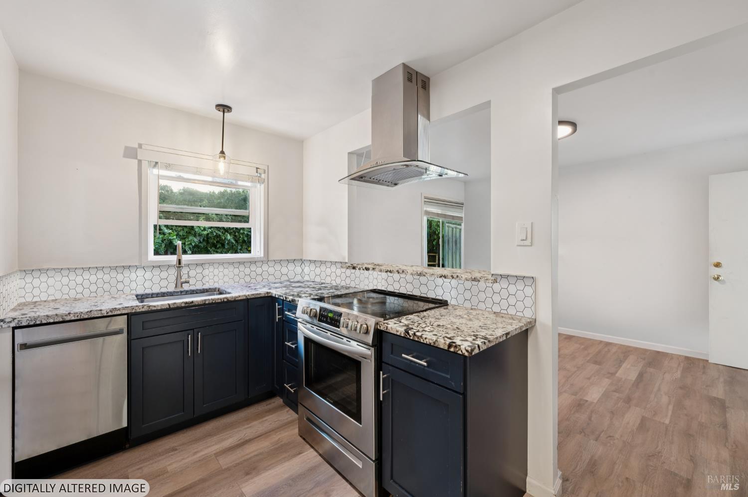 Detail Gallery Image 19 of 26 For 1851 2nd St, San Rafael,  CA 94901 - – Beds | – Baths