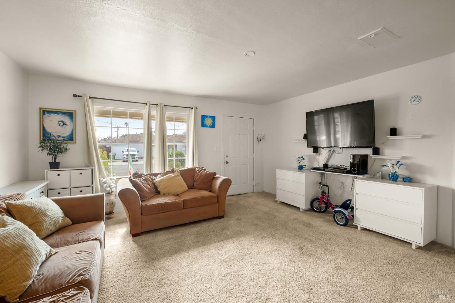 Detail Gallery Image 5 of 25 For 54 Bryan Ave, Napa,  CA 94558 - 2 Beds | 1 Baths