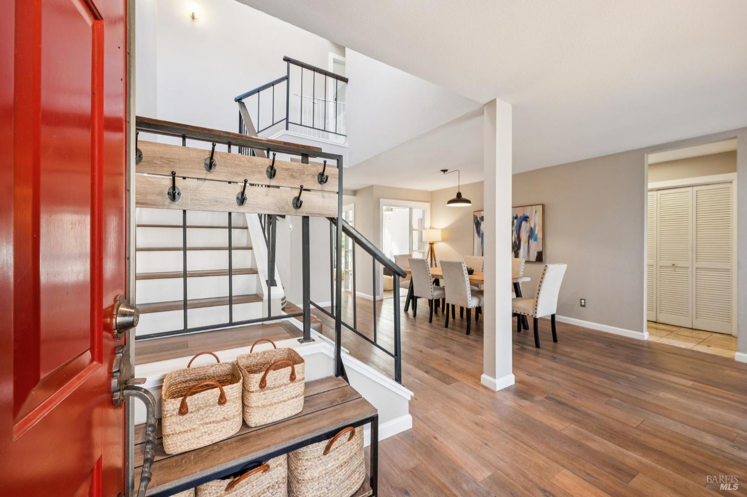 Detail Gallery Image 2 of 52 For 72 Flicker Dr, Novato,  CA 94949 - 2 Beds | 3/1 Baths