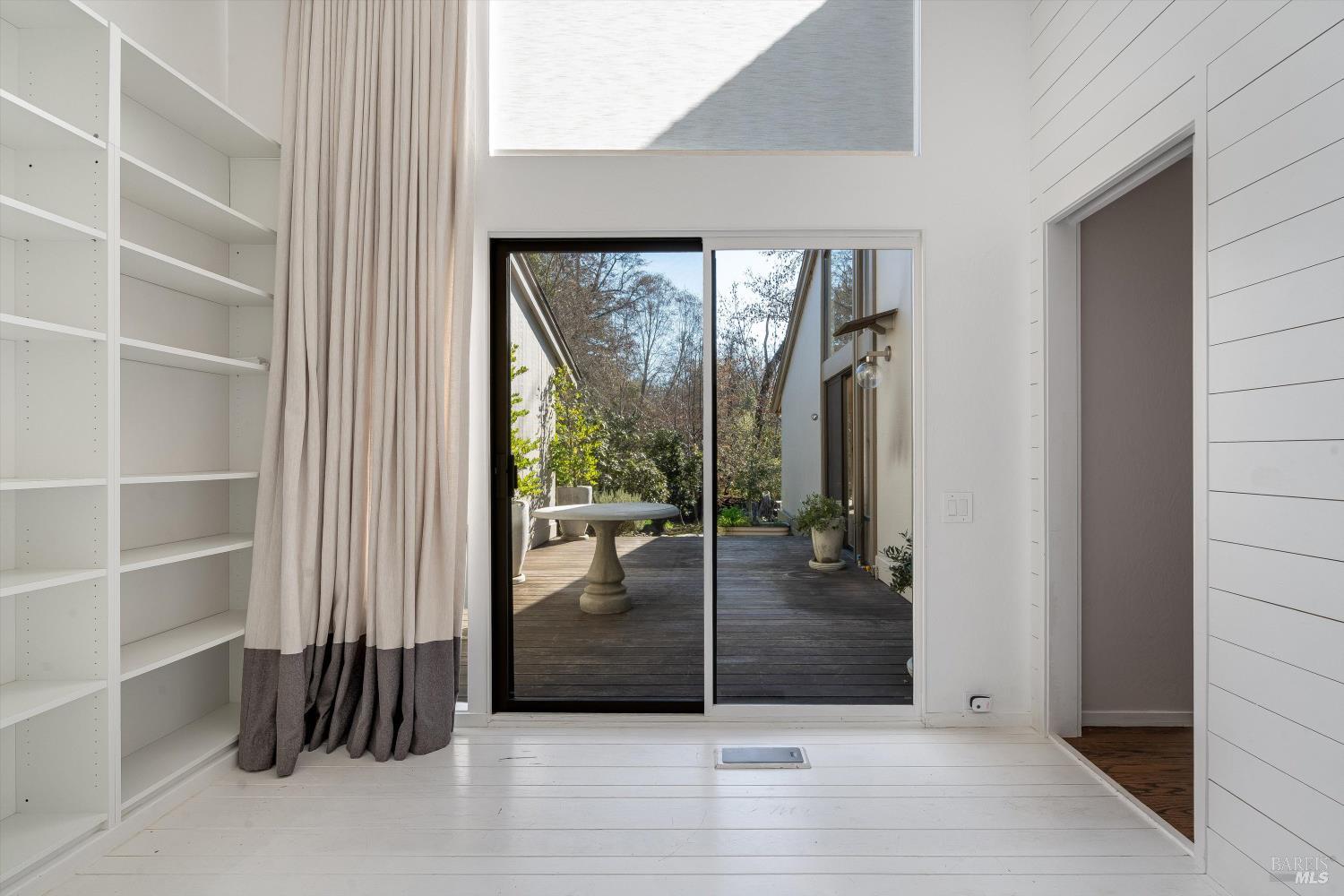 Detail Gallery Image 43 of 73 For 162 Bonnie Brook Dr, Napa,  CA 94558 - 2 Beds | 2 Baths