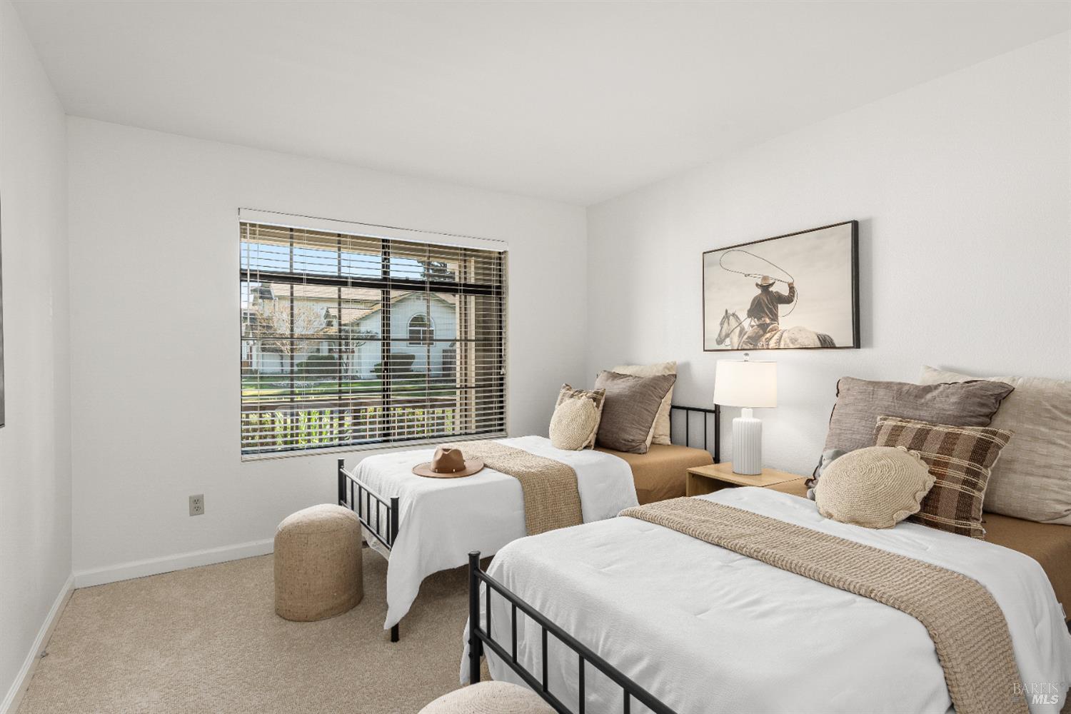 Detail Gallery Image 30 of 40 For 5537 Corbett Cir, Santa Rosa,  CA 95403 - 3 Beds | 2 Baths