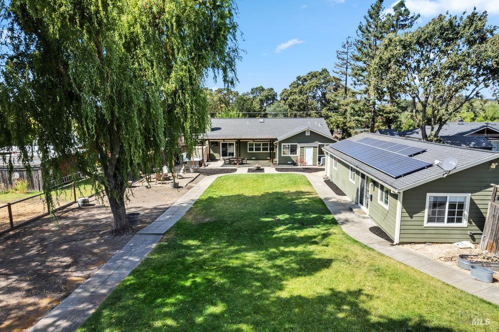 Detail Gallery Image 58 of 61 For 1022 Berry Ln, Napa,  CA 94558 - 4 Beds | 3 Baths