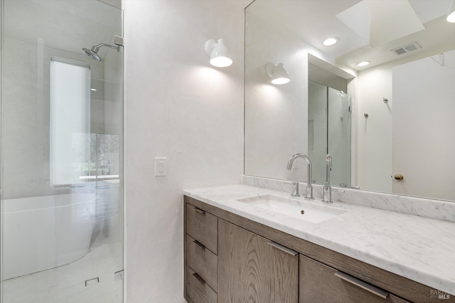 Detail Gallery Image 36 of 73 For 162 Bonnie Brook Dr, Napa,  CA 94558 - 2 Beds | 2 Baths