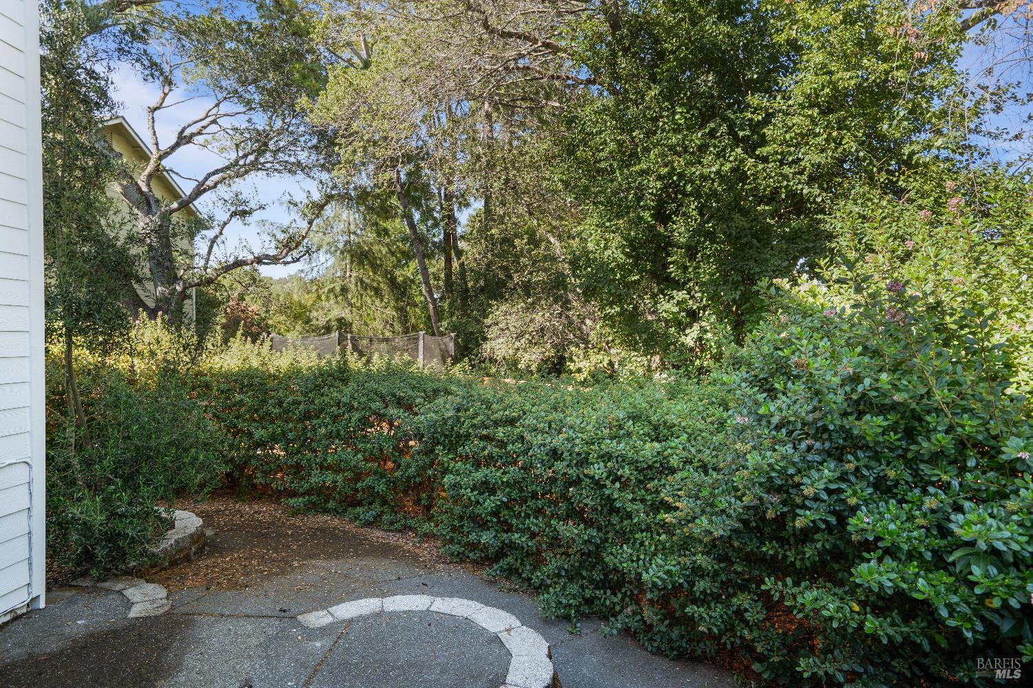 Detail Gallery Image 44 of 56 For 120 Eichten Ln, Penngrove,  CA 94951 - 4 Beds | 2/1 Baths