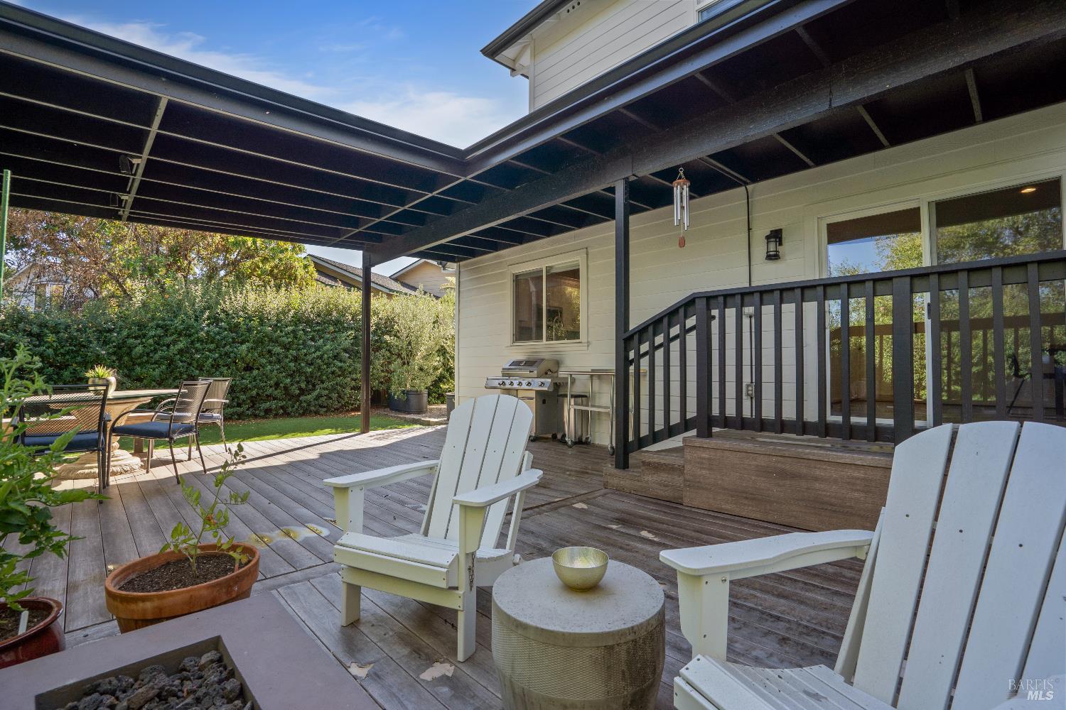 Detail Gallery Image 40 of 56 For 120 Eichten Ln, Penngrove,  CA 94951 - 4 Beds | 2/1 Baths