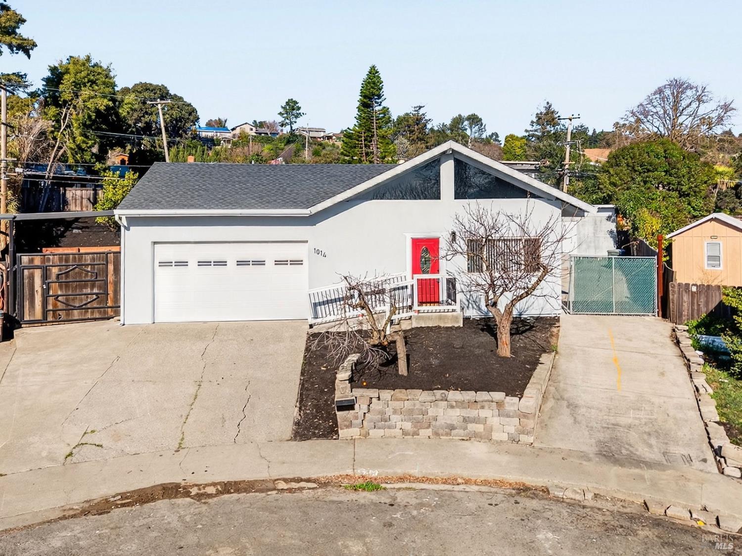 Detail Gallery Image 2 of 44 For 1014 Henry Ct, Vallejo,  CA 94591 - 3 Beds | 2 Baths