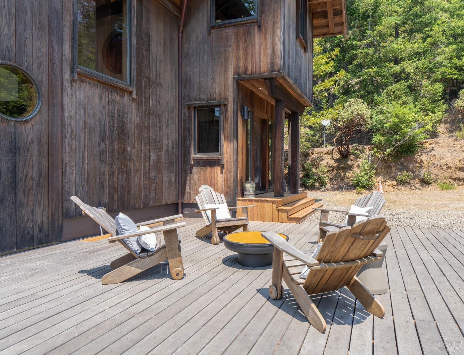 Detail Gallery Image 10 of 66 For 46900 Gypsy Flat Rd, Gualala,  CA 95445 - 2 Beds | 2 Baths