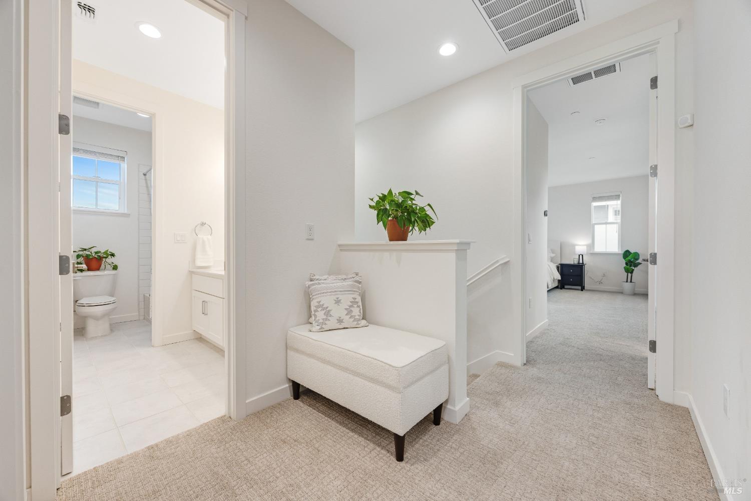 Detail Gallery Image 32 of 44 For 1747 Linden Ln, Santa Rosa,  CA 95404 - 3 Beds | 2/1 Baths