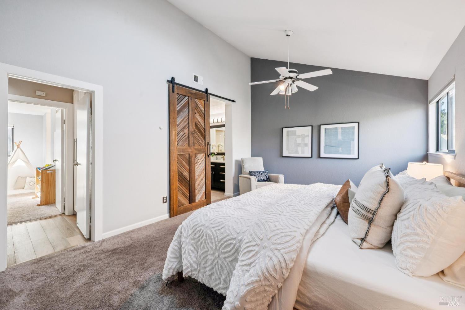 Detail Gallery Image 29 of 52 For 72 Flicker Dr, Novato,  CA 94949 - 2 Beds | 3/1 Baths