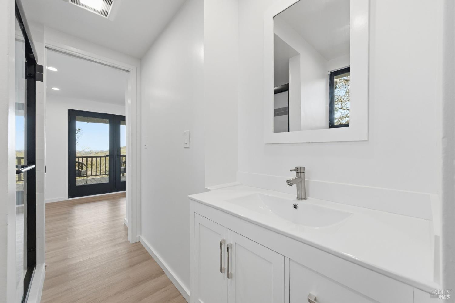 Detail Gallery Image 35 of 42 For 194 Maestro Rd, Novato,  CA 94947 - 4 Beds | 3 Baths