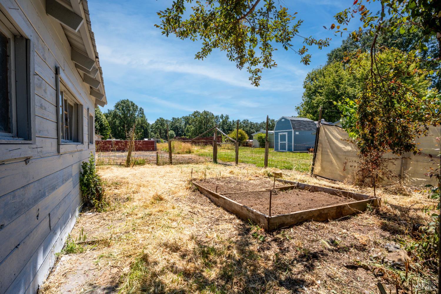 Detail Gallery Image 17 of 20 For 2025 Valley Rd, Willits,  CA 95490 - 2 Beds | 2 Baths