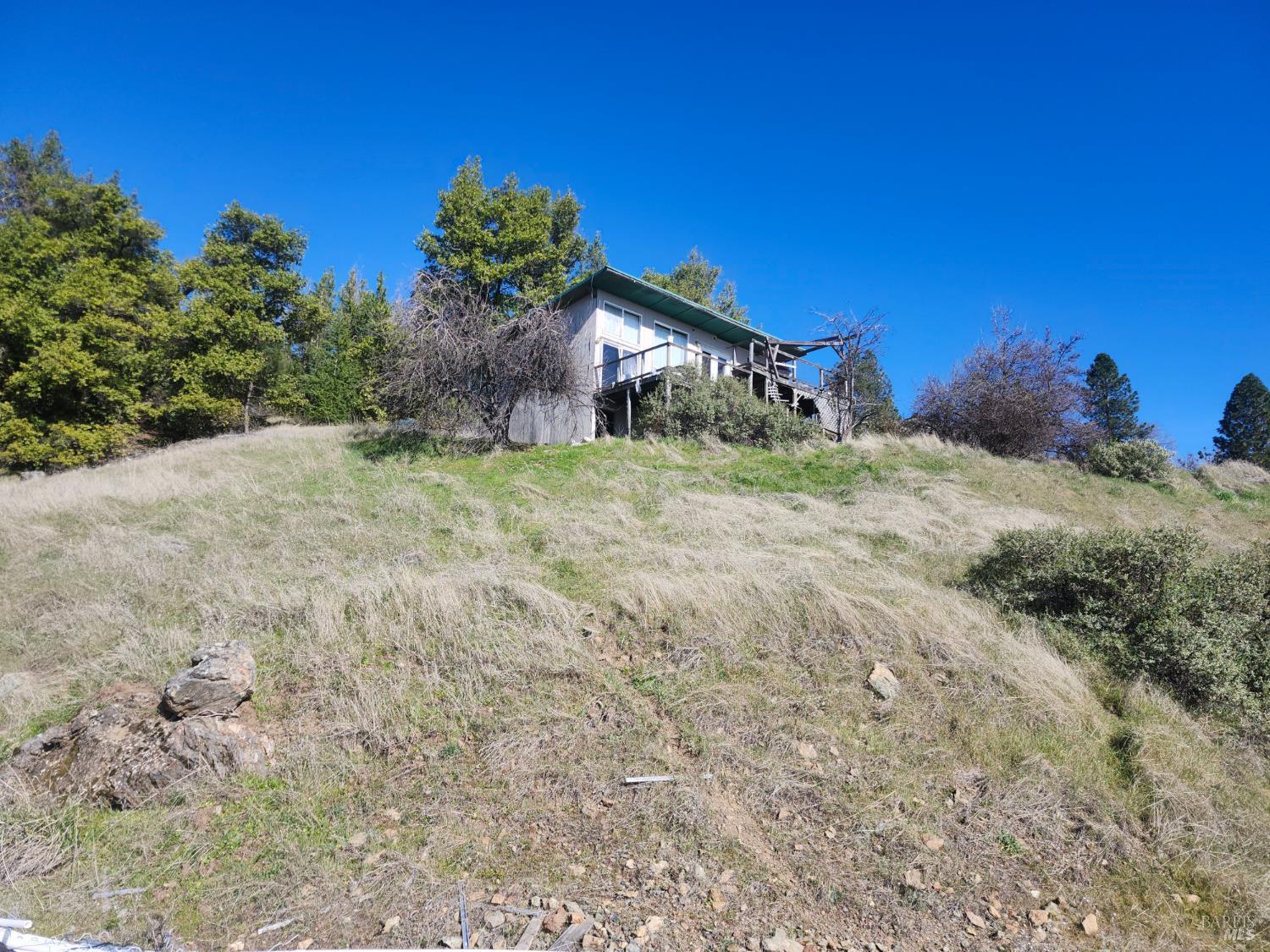 Detail Gallery Image 11 of 14 For 4300 Spyrock Rd, Laytonville,  CA 95585 - 2 Beds | 1 Baths