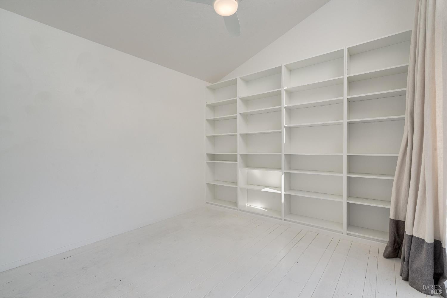 Detail Gallery Image 41 of 73 For 162 Bonnie Brook Dr, Napa,  CA 94558 - 2 Beds | 2 Baths