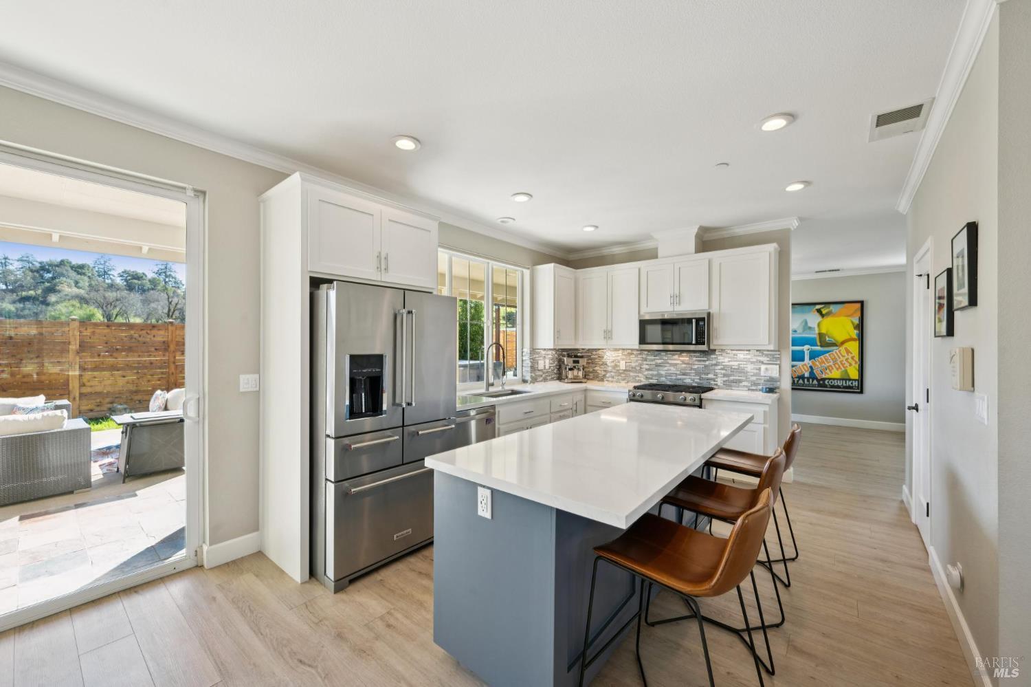 Detail Gallery Image 20 of 76 For 313 Sunrise Dr, Cloverdale,  CA 95425 - 5 Beds | 3/1 Baths