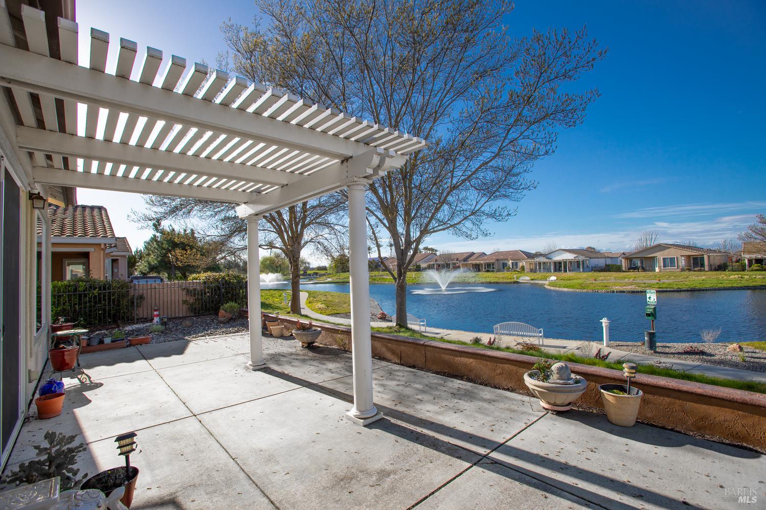 Detail Gallery Image 6 of 43 For 336 Desert Forest Ct, Rio Vista,  CA 94571 - 2 Beds | 2 Baths