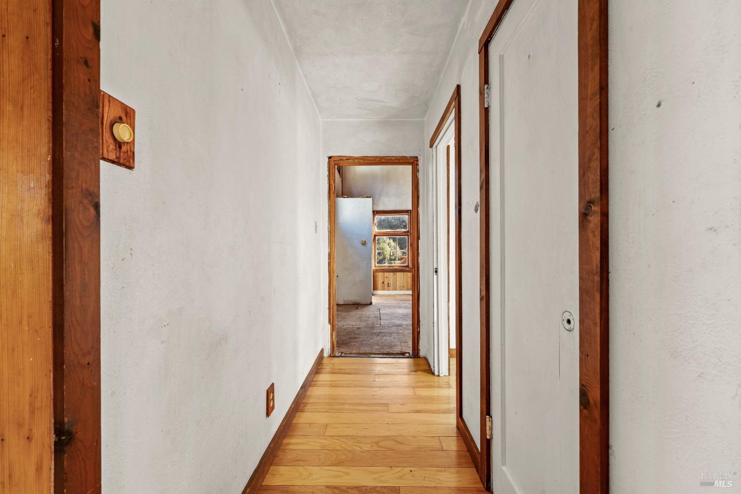 Detail Gallery Image 11 of 30 For 10959 Sunset Ave, Forestville,  CA 95436 - 1 Beds | 1 Baths