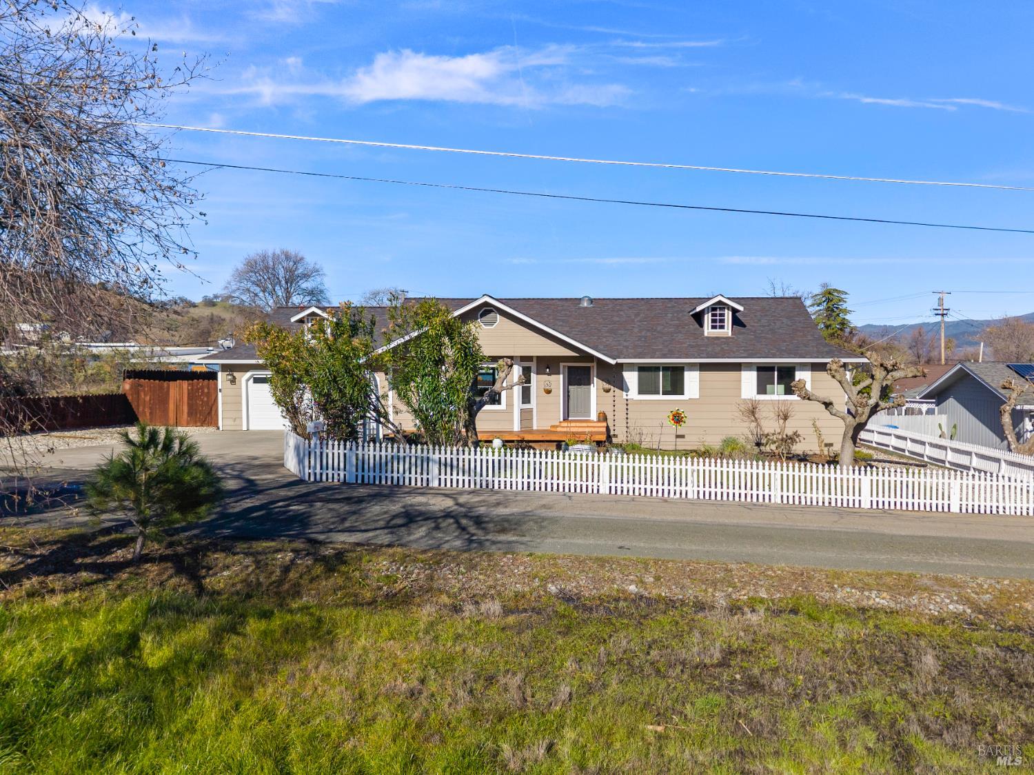 Detail Gallery Image 49 of 50 For 170 Deer Hill Ln, Lakeport,  CA 95453 - 3 Beds | 2 Baths