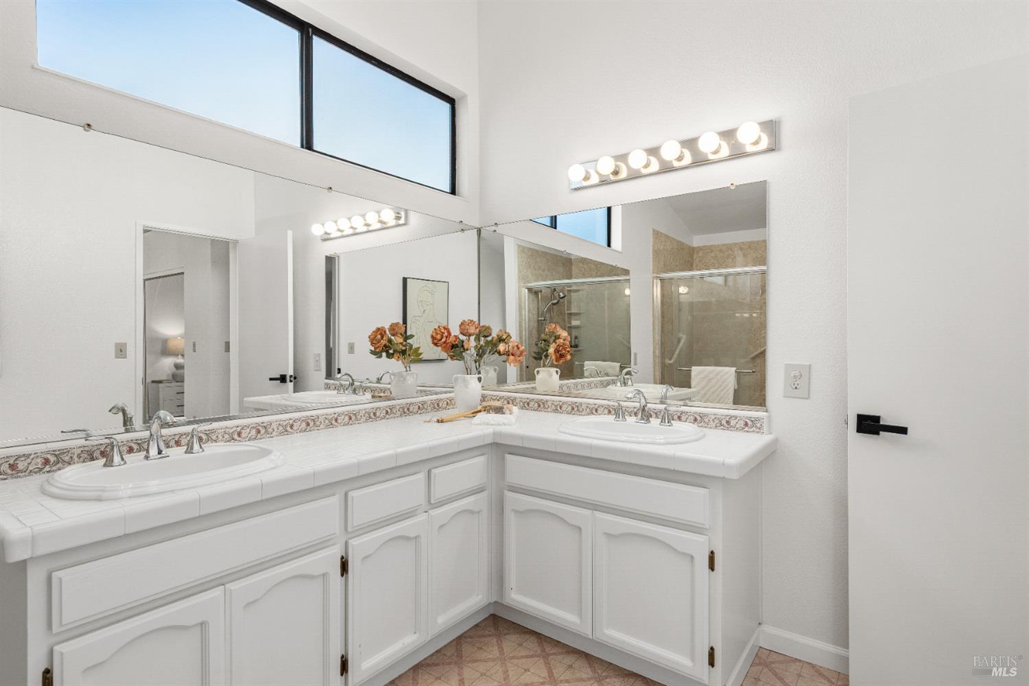 Detail Gallery Image 25 of 40 For 5537 Corbett Cir, Santa Rosa,  CA 95403 - 3 Beds | 2 Baths