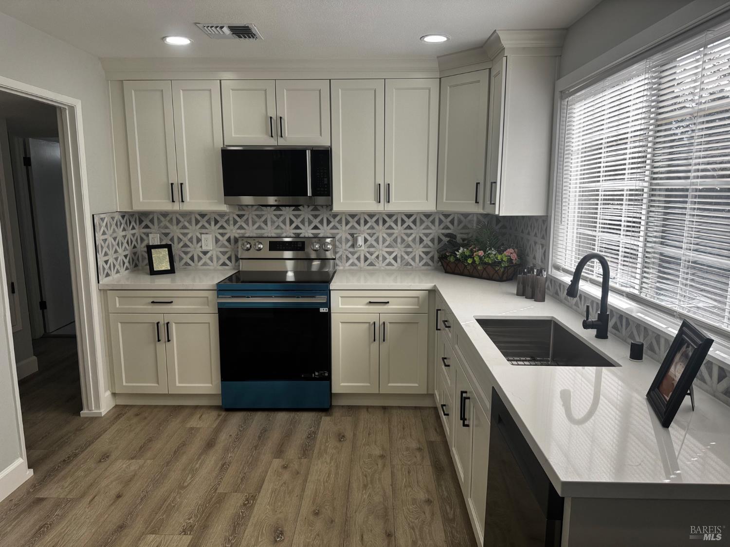 Detail Gallery Image 15 of 16 For 4415 Dove Ct, Napa,  CA 94558 - 4 Beds | 0 Baths