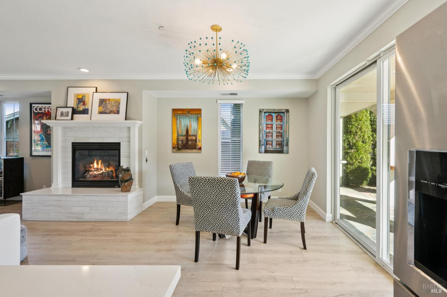 Detail Gallery Image 27 of 76 For 313 Sunrise Dr, Cloverdale,  CA 95425 - 5 Beds | 3/1 Baths