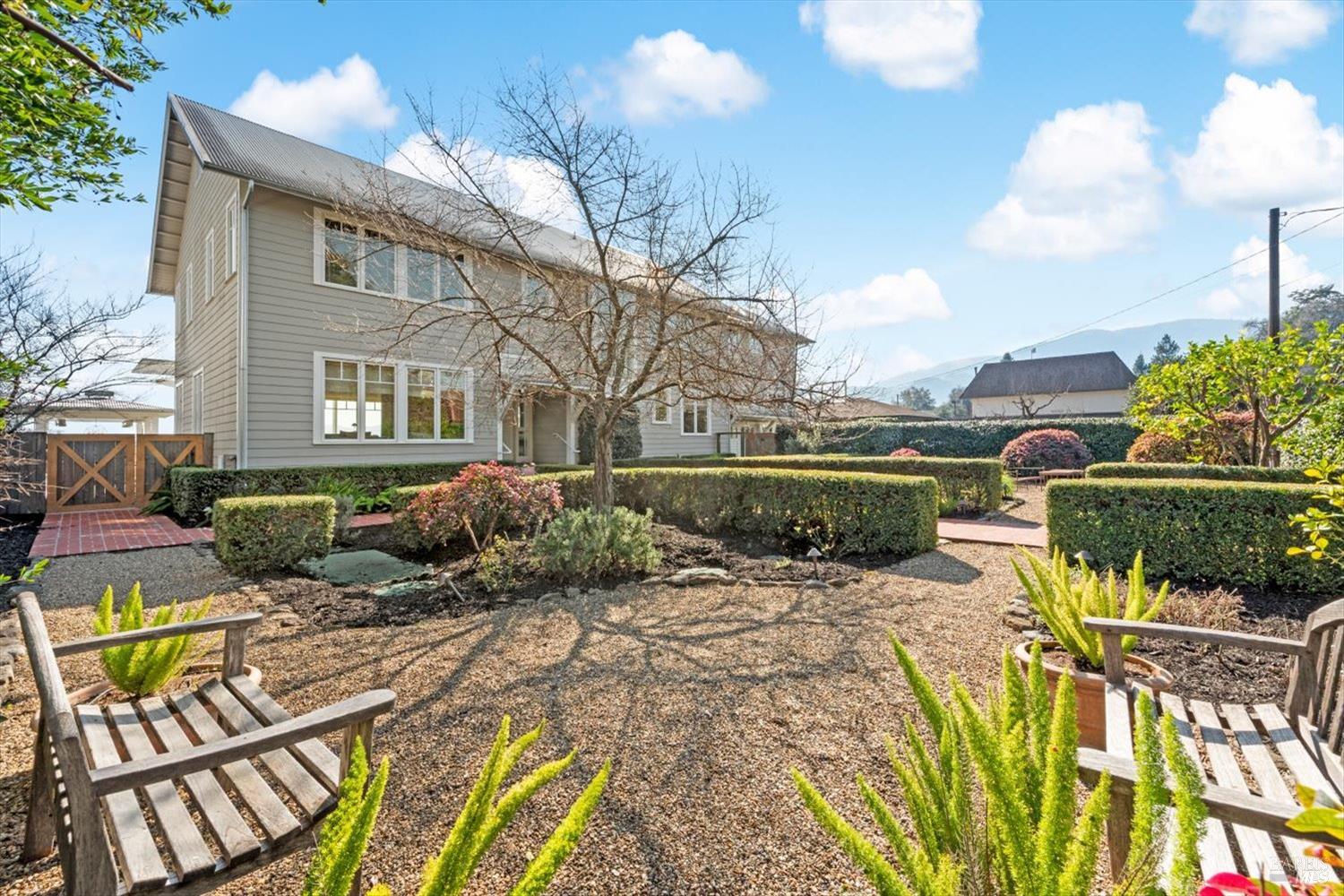 Detail Gallery Image 65 of 77 For 1135 Rutherford Rd, Rutherford,  CA 94558 - 4 Beds | 4 Baths