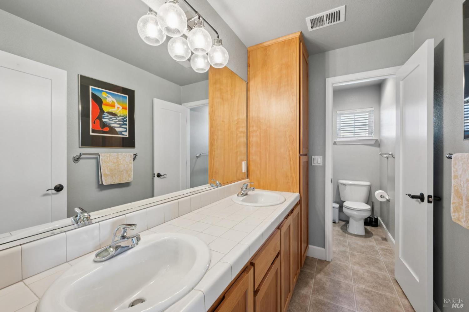 Detail Gallery Image 40 of 76 For 313 Sunrise Dr, Cloverdale,  CA 95425 - 5 Beds | 3/1 Baths