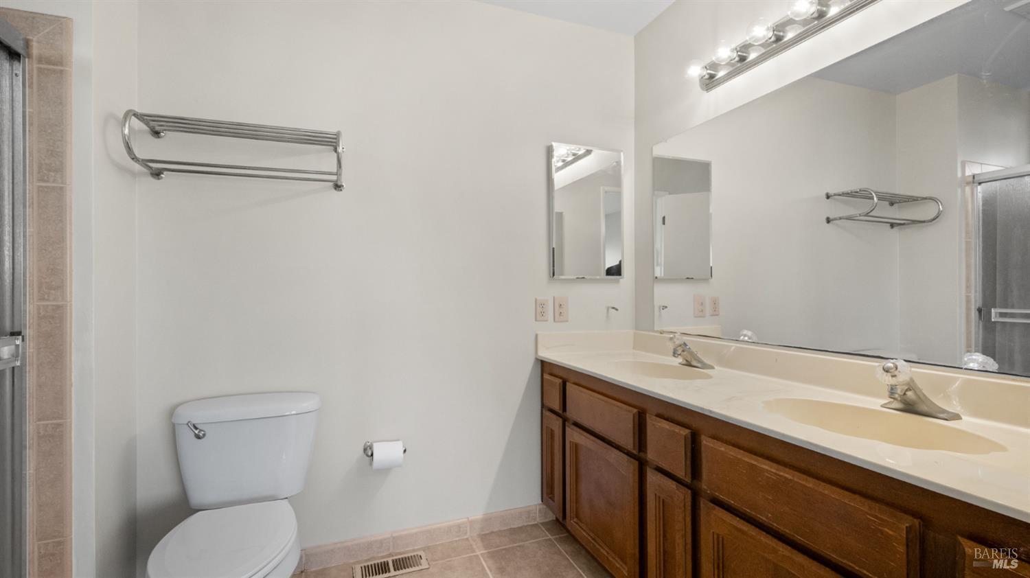 Detail Gallery Image 37 of 56 For 309 Drake Ct, Benicia,  CA 94510 - 3 Beds | 2/1 Baths
