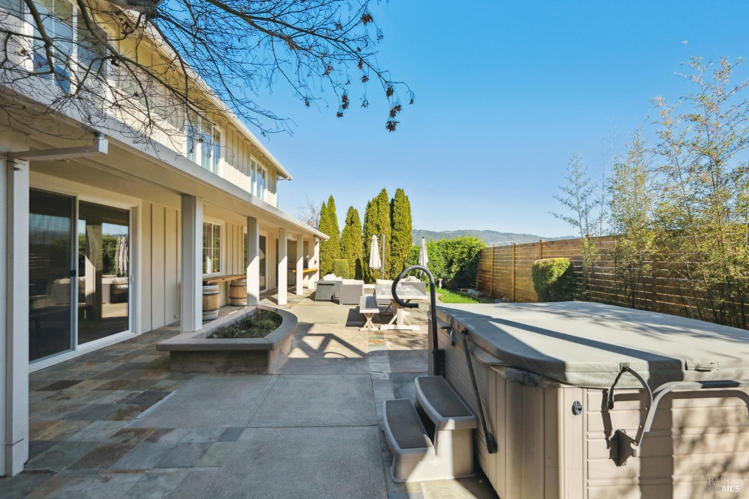 Detail Gallery Image 63 of 76 For 313 Sunrise Dr, Cloverdale,  CA 95425 - 5 Beds | 3/1 Baths