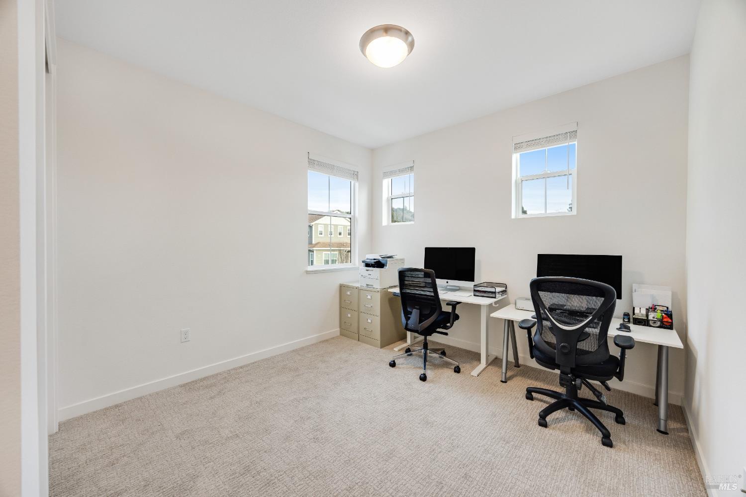 Detail Gallery Image 30 of 44 For 1747 Linden Ln, Santa Rosa,  CA 95404 - 3 Beds | 2/1 Baths