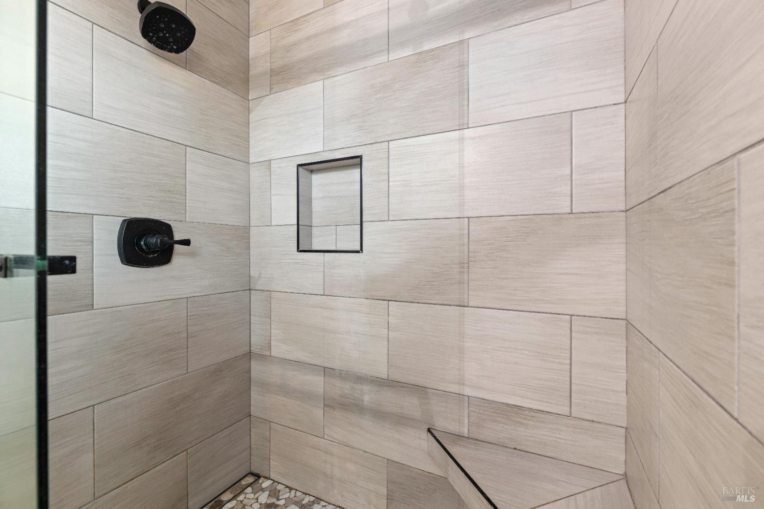 Detail Gallery Image 30 of 50 For 170 Deer Hill Ln, Lakeport,  CA 95453 - 3 Beds | 2 Baths