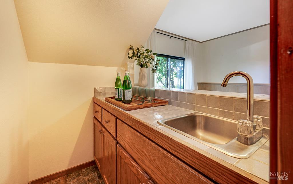 Detail Gallery Image 36 of 48 For 6417 Timber Springs Ct, Santa Rosa,  CA 95409 - 3 Beds | 2/2 Baths