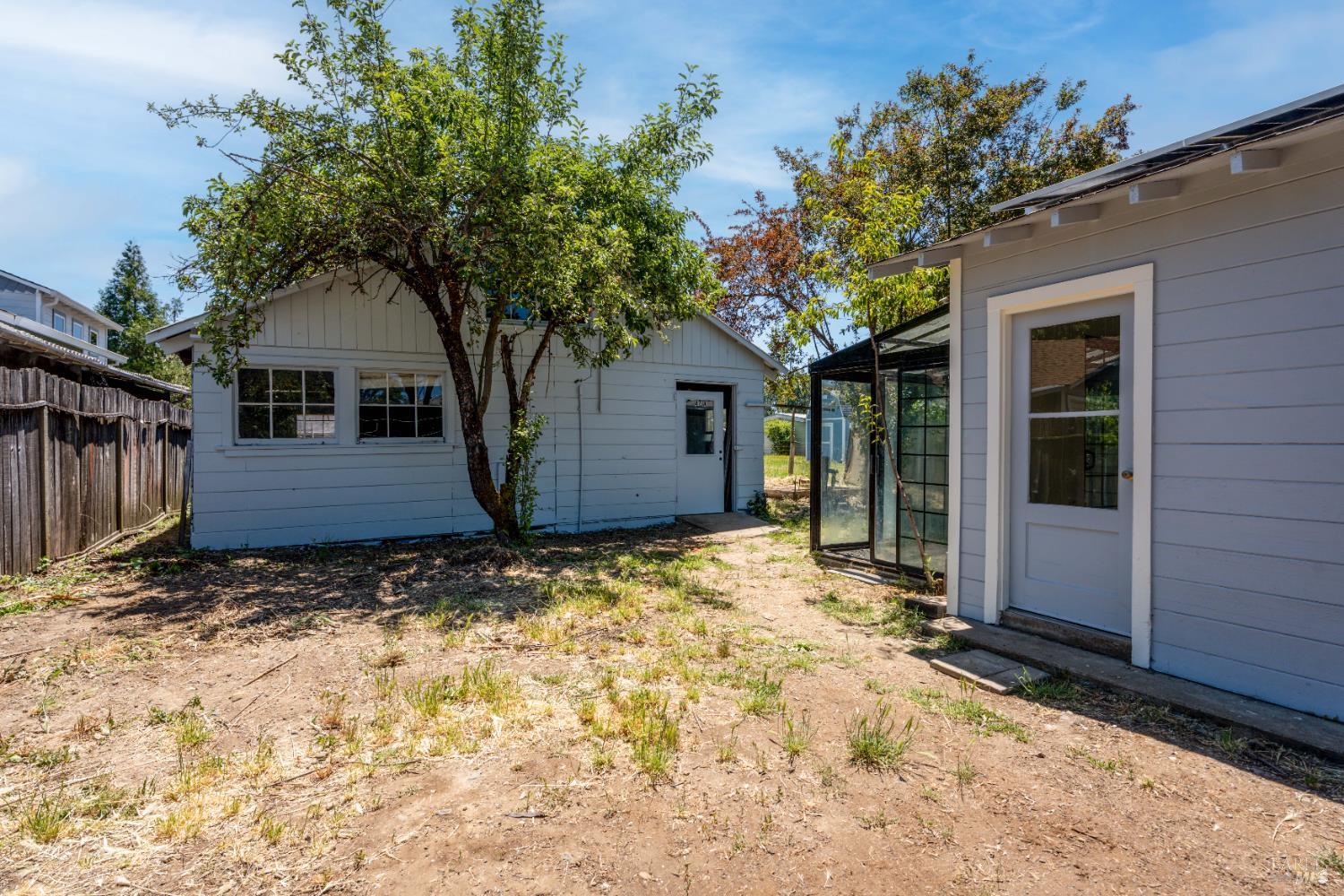 Detail Gallery Image 3 of 20 For 2025 Valley Rd, Willits,  CA 95490 - 2 Beds | 2 Baths