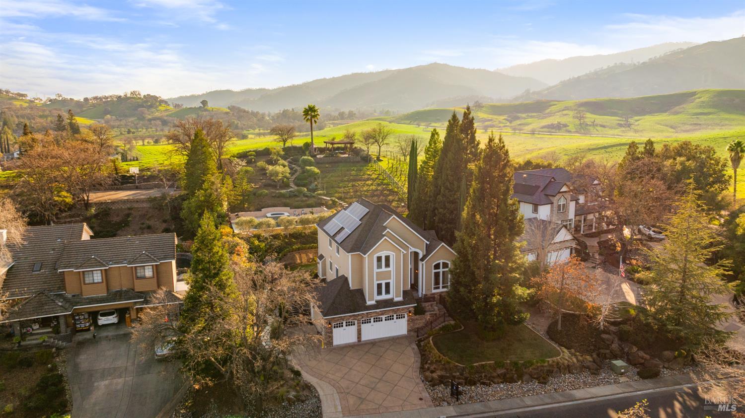 Detail Gallery Image 82 of 91 For 240 Hidden Valley Ln, Vacaville,  CA 95688 - 6 Beds | 3 Baths