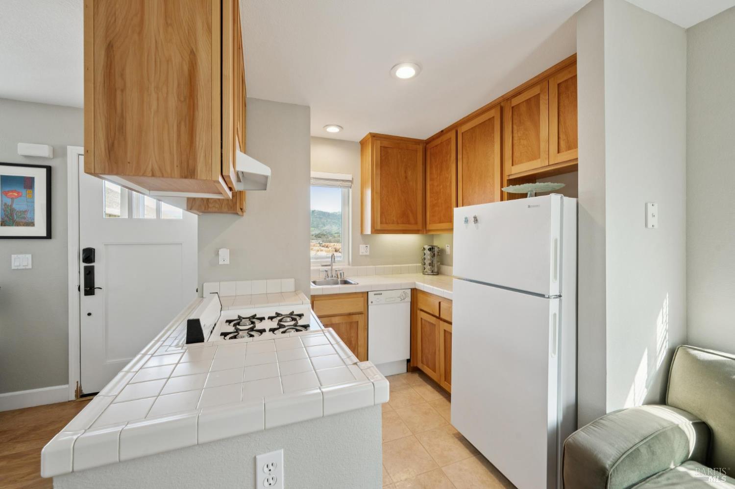 Detail Gallery Image 73 of 76 For 313 Sunrise Dr, Cloverdale,  CA 95425 - 5 Beds | 3/1 Baths