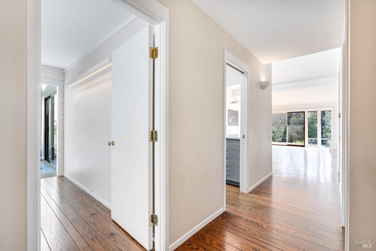 Detail Gallery Image 8 of 73 For 162 Bonnie Brook Dr, Napa,  CA 94558 - 2 Beds | 2 Baths